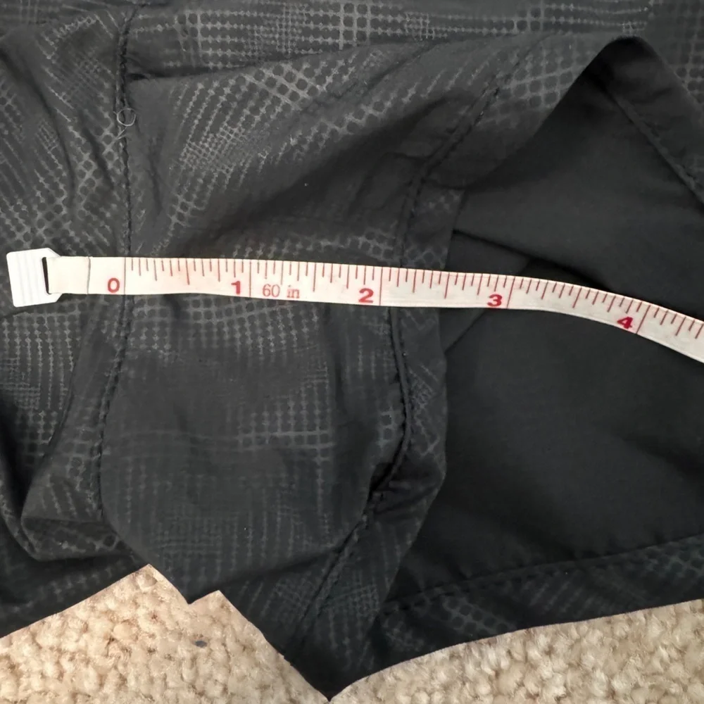 NWT Helly Hansen Women's Athletic Pace Shorts - Size XL